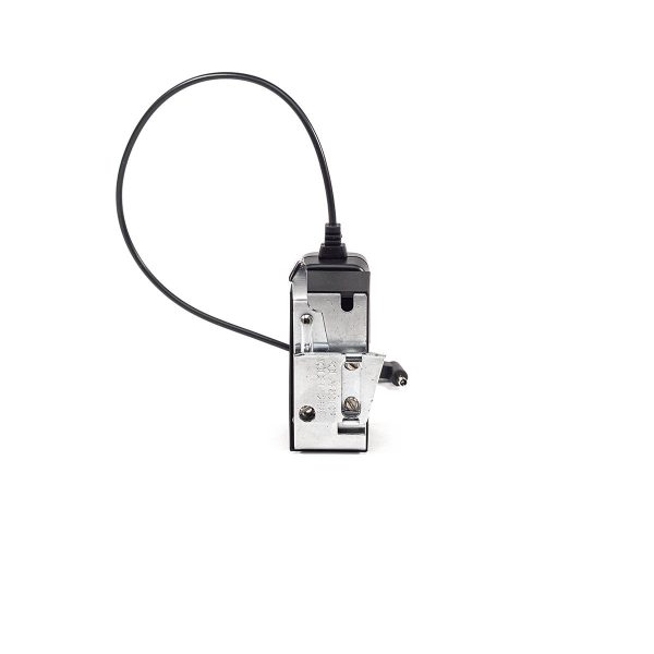 Electronic flash adapter for Polaroid Land Cameras that use #268 (with shoe for flash and PC cable).
